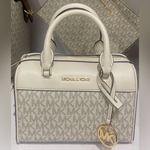 Michael Kors Jet Set Travel Extra Small Duffle Crossbody Bag with AirPod case. - Picture 1 of 3